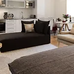 Apartamento Lsa Baixa Castelo By Numa Lisboa