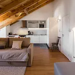 Lsa Baixa Castelo By Numa *