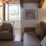 Lsa Baixa Castelo By Numa *
