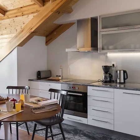 Serviced - Baixa Castelo Appartement *