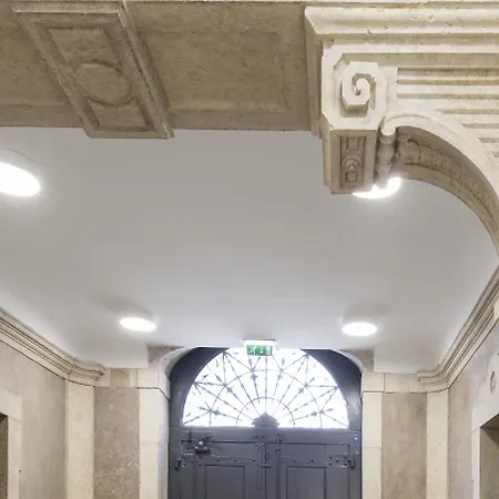 Serviced - Baixa Castelo