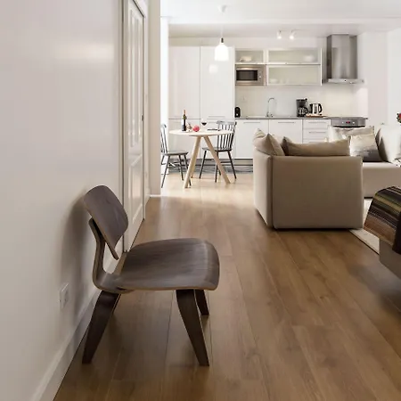 Serviced - Baixa Castelo *