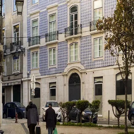 Serviced - Baixa Castelo Appartement