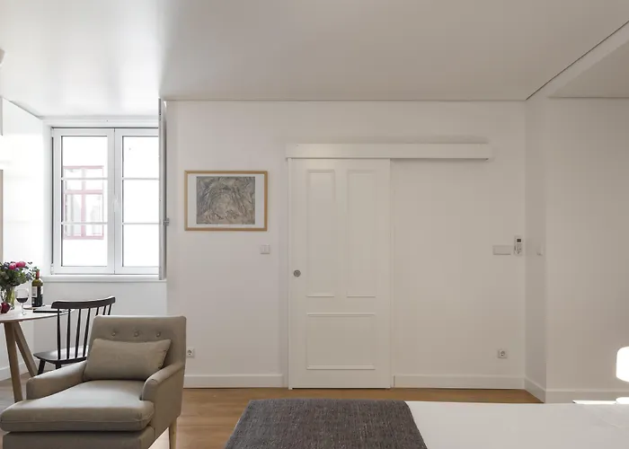 Lsa Baixa Castelo By Numa Lisboa