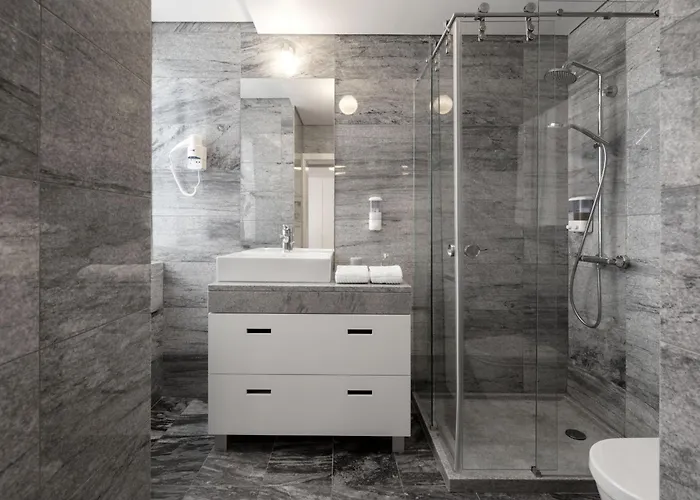 Lsa Baixa Castelo By Numa *