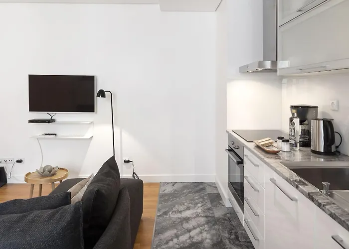 Apartment Lsa Baixa Castelo By Numa
