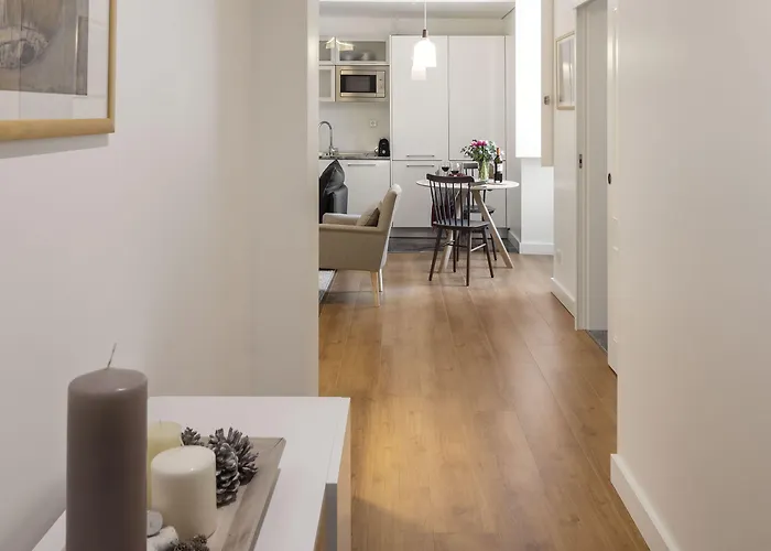 Serviced - Baixa Castelo Apartament *